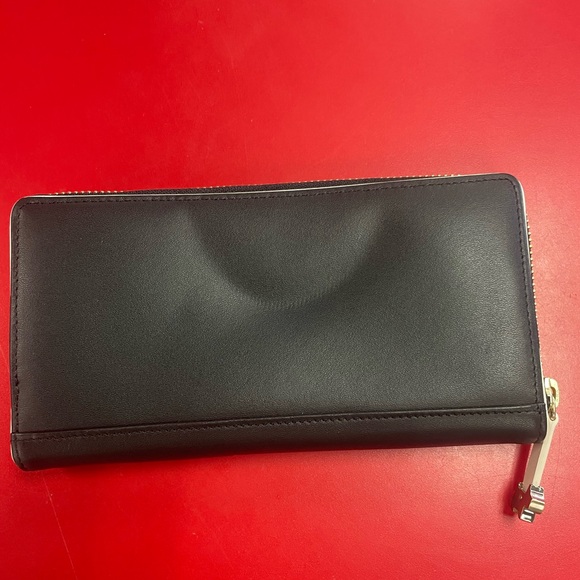 Radley London Elegant Black Zip Wallet - Picture 4 of 9